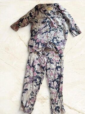 Papinelle Purple Floral Silk Blend Pajama Set size small